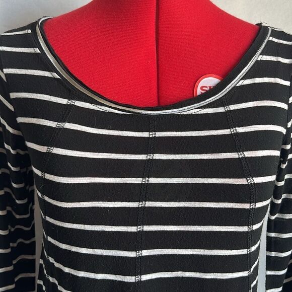 Billabong horizontal striped long sleeve - Picture 2 of 11